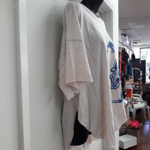 Free People - Picture 2 of 4